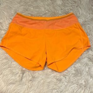 Oiselle Toolbelt Roga Shorts